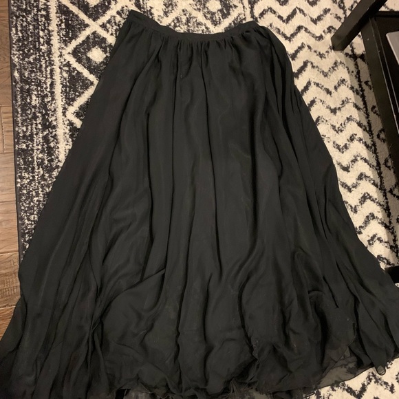 PROM DRESS - Pink and Black - Picture 7 of 7